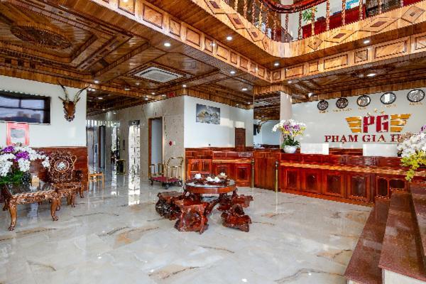 Hotel Khach San Pham Gia Đà Nẵng Extérieur photo