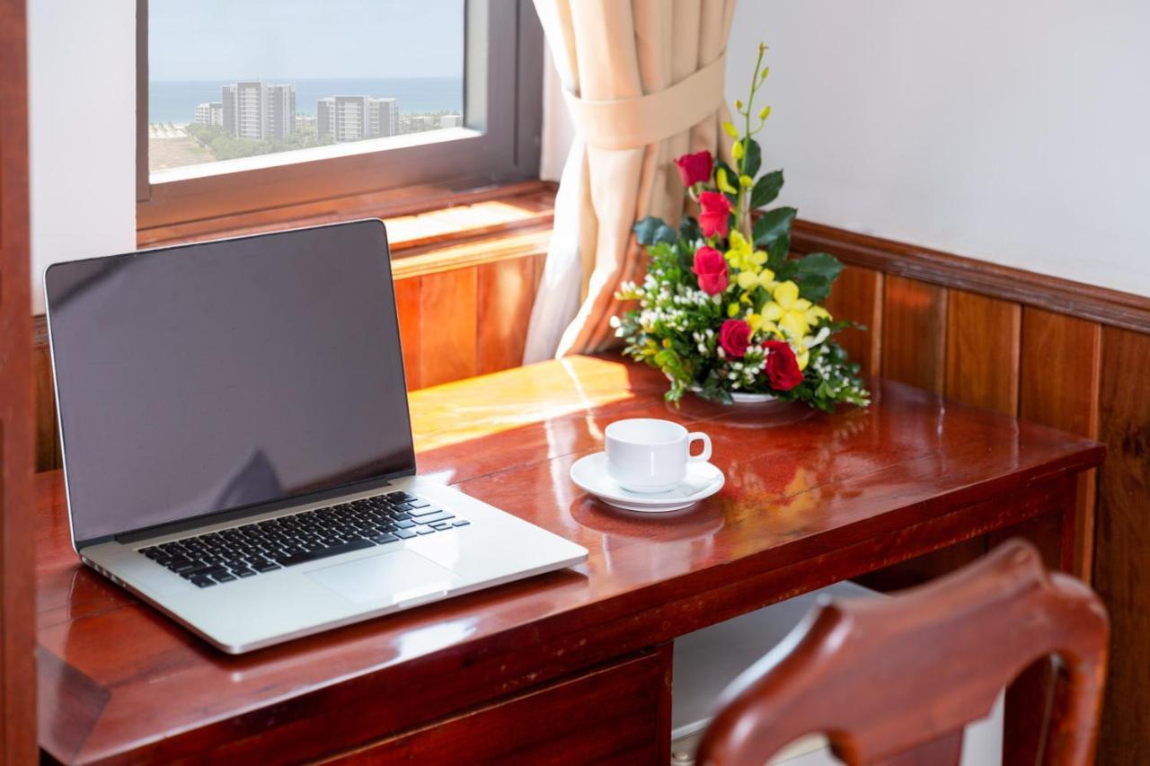 Hotel Khach San Pham Gia Đà Nẵng Extérieur photo